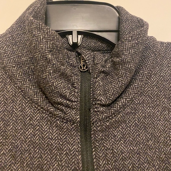 Lululemon Kanto Catch Me 1/2 Zip 10 - Picture 7 of 11